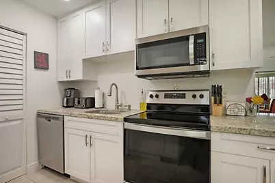 352 Covered Bridge Boulevard #A, Greenacres, FL 33467 - Photo 5