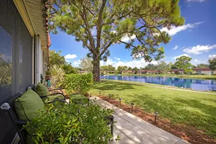 352 Covered Bridge Blvd, Greenacres, FL 33467 - Photo 25