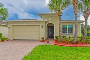 1332 NW Leonardo Cir, Port Saint Lucie, FL 34986 - Photo 37