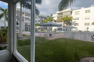 2998 E Sunrise Lakes Dr E, Sunrise, FL 33322 - Photo 25