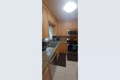 2998 E Sunrise Lakes Drive E #121, Sunrise, FL 33322 - Photo 5