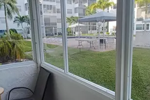 2998 E Sunrise Lakes Dr E, Sunrise, FL 33322 - Photo 27