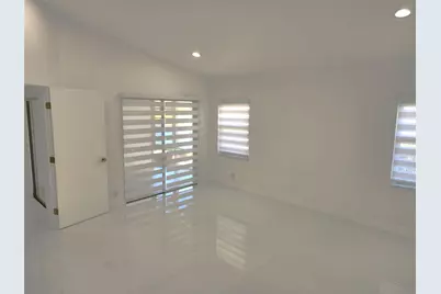 9020 NW 60th Street, Tamarac, FL 33321 - Photo 11