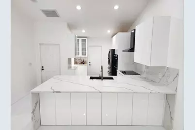 9020 NW 60th Street, Tamarac, FL 33321 - Photo 7