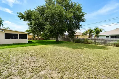 513 SW Lakota Avenue, Port Saint Lucie, FL 34953 - Photo 27