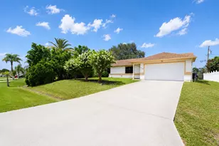 513 SW Lakota Ave, Port Saint Lucie, FL 34953 - Photo 1