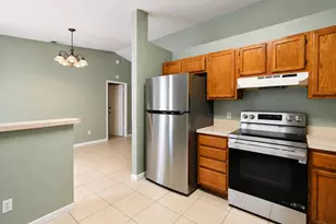 513 SW Lakota Ave, Port Saint Lucie, FL 34953 - Photo 7