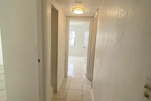 3031 E Missionwood Ln, Miramar, FL 33025 - Photo 7