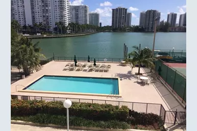 2780 NE 183rd Street #1515, Aventura, FL 33160 - Photo 7
