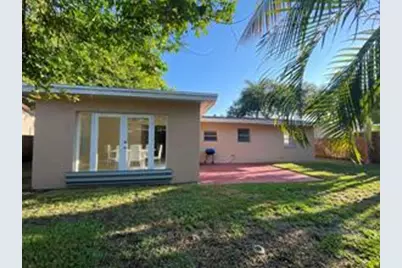 2634 NE 20th Street, Pompano Beach, FL 33062 - Photo 11
