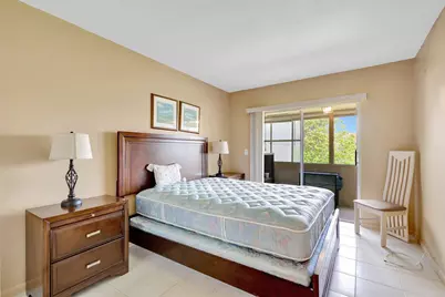 64 Coventry C, West Palm Beach, FL 33417 - Photo 11