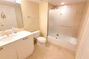 2001 N Ocean Blvd, Fort Lauderdale, FL 33305 - Photo 21