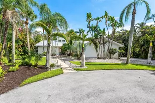18329 Loxahatchee River Rd, Jupiter, FL 33458 - Photo 45