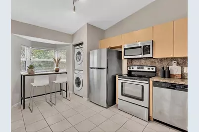 3504 Briar Bay Boulevard #204, West Palm Beach, FL 33411 - Photo 5