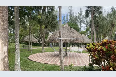 3160 Holiday Springs Boulevard #7-311, Margate, FL 33063 - Photo 35