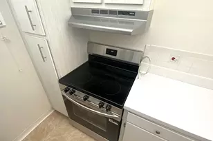 3160 Holiday Springs Blvd, Margate, FL 33063 - Photo 11