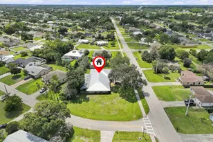 2381 SW Bayshore Blvd, Port Saint Lucie, FL 34984 - Photo 17