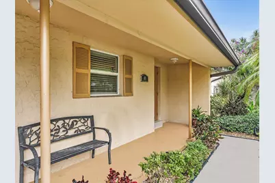 11 Forest Hills Lane, Boca Raton, FL 33431 - Photo 11