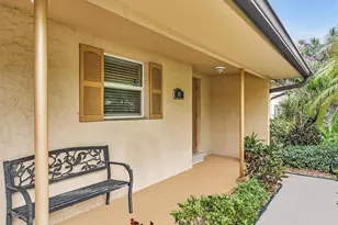 11 Forest Hills Ln, Boca Raton, FL 33431 - Photo 11