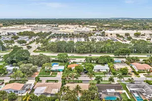 11 Forest Hills Ln, Boca Raton, FL 33431 - Photo 41
