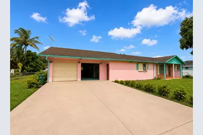 1025 SE 3rd Street, Belle Glade, FL 33430 - Photo 3