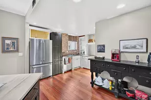 1401 NE 9th St, Fort Lauderdale, FL 33304 - Photo 3
