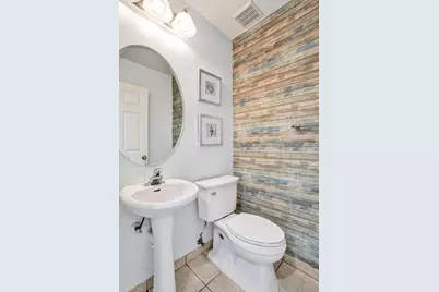 552 NW 208th Terrace, Pembroke Pines, FL 33029 - Photo 13