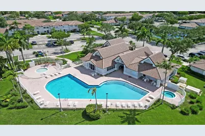 552 NW 208th Terrace, Pembroke Pines, FL 33029 - Photo 19