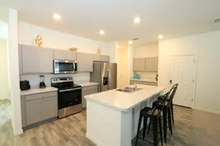 592 SW Dauphin Ave, Port Saint Lucie, FL 34953 - Photo 13