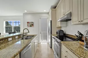2730 Old Florida Trail, Wilton Manors, FL 33334 - Photo 7