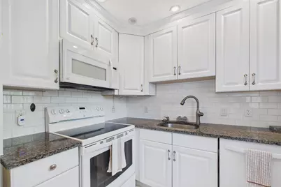 272 Northampton N, West Palm Beach, FL 33417 - Photo 17