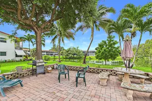 272 Northampton N, West Palm Beach, FL 33417 - Photo 5
