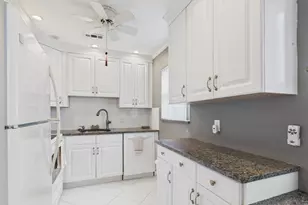 272 Northampton N, West Palm Beach, FL 33417 - Photo 15
