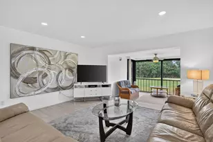 8545 Casa Del Lago, Boca Raton, FL 33433 - Photo 13