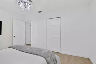 8545 Casa Del Lago, Boca Raton, FL 33433 - Photo 27