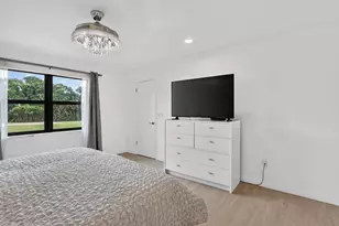 8545 Casa Del Lago, Boca Raton, FL 33433 - Photo 21