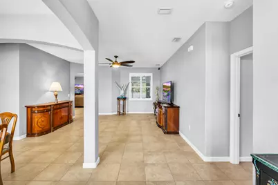 539 Easton Forest Circle SE, Palm Bay, FL 32909 - Photo 9