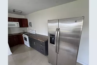 1042 Foster Road, Hallandale Beach, FL 33009 - Photo 9