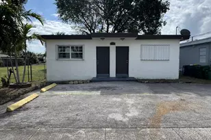 1042 Foster Rd, Hallandale Beach, FL 33009 - Photo 1