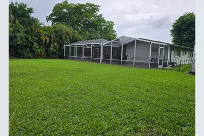 939 Hibiscus Drive, Royal Palm Beach, FL 33411 - Photo 33