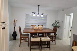 939 Hibiscus Dr, Royal Palm Beach, FL 33411 - Photo 7