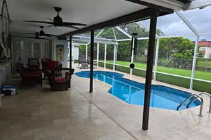 939 Hibiscus Dr, Royal Palm Beach, FL 33411 - Photo 27
