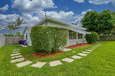 2038 SE Monroe Street, Stuart, FL 34997 - Photo 19
