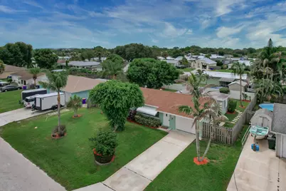 2038 SE Monroe Street, Stuart, FL 34997 - Photo 23