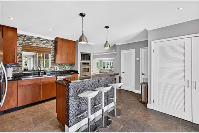 1948 NE 7th Terrace, Wilton Manors, FL 33305 - Photo 17