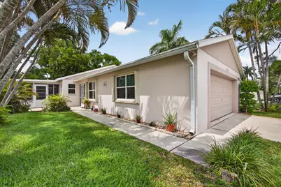 1252 Pine Sage Circle, West Palm Beach, FL 33409 - Photo 5