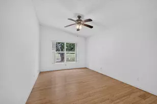 1252 Pine Sage Cir, West Palm Beach, FL 33409 - Photo 21