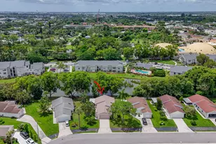 1252 Pine Sage Cir, West Palm Beach, FL 33409 - Photo 51