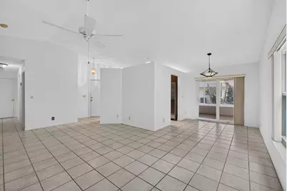 1252 Pine Sage Circle, West Palm Beach, FL 33409 - Photo 15