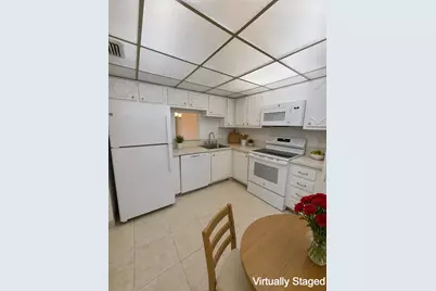 3661 Via Poinciana #407, Lake Worth, FL 33467 - Photo 5